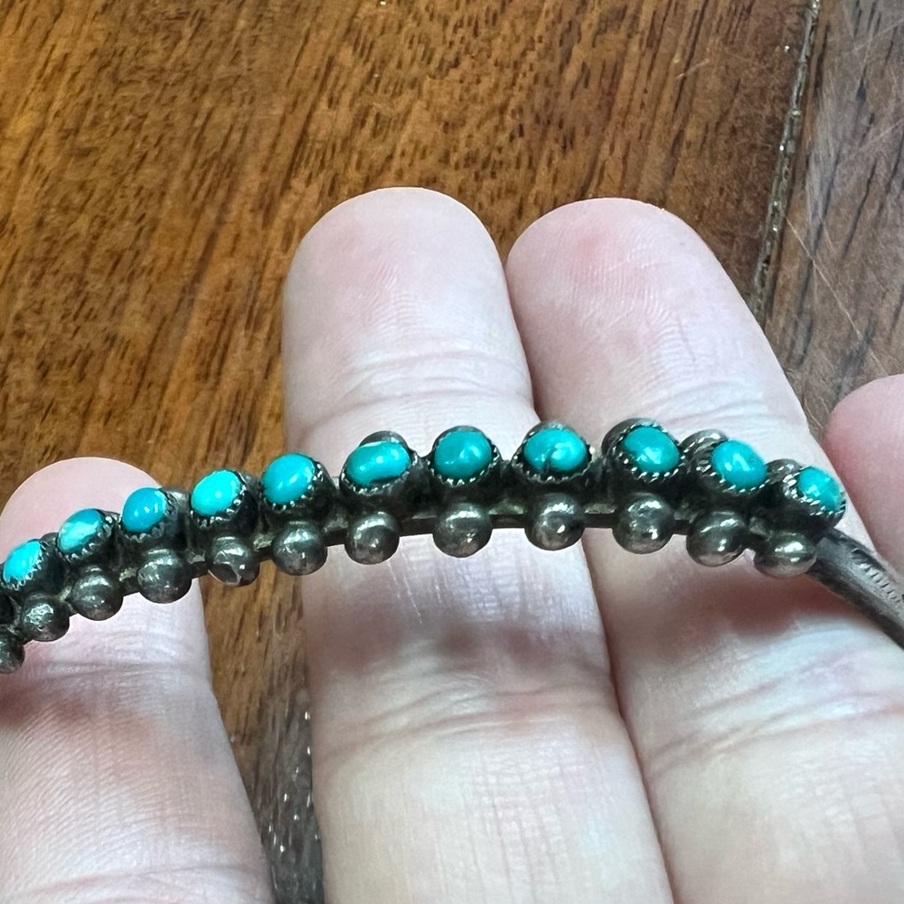 Old Pawn Native American Zuni Turquoise Petite Point Sterling Silver Cuff - Picture 13 of 16